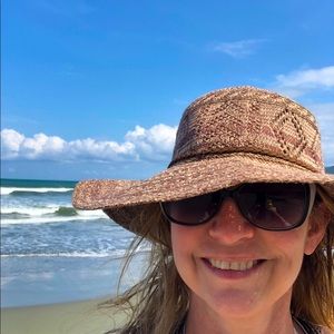 Meet your Posher, Sheila